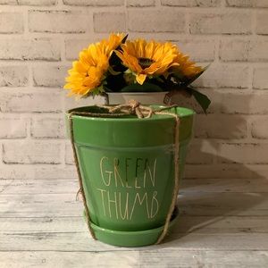 Rae Dunn Green Thumb Planter